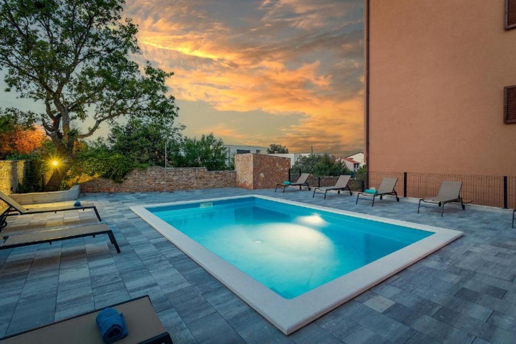 Cesare Apartment, With Swimming Pool And Sea View Liznjan Exterior photo